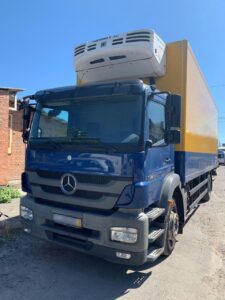Машина Mercedes 5 тонн із рефрижератором